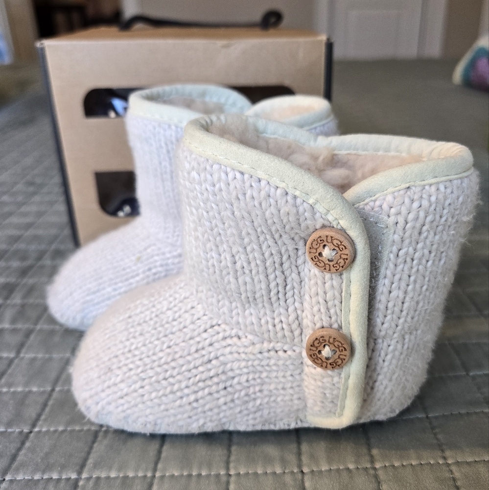 Cozy Knit Button Slippers Boots